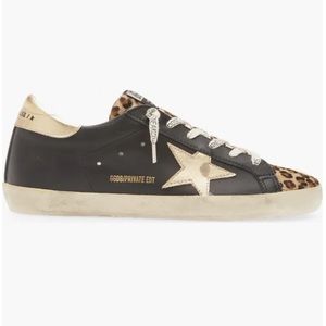 Super-Star Sneaker (Women)
GOLDEN GOOSE size 37 or 6.5 women’s